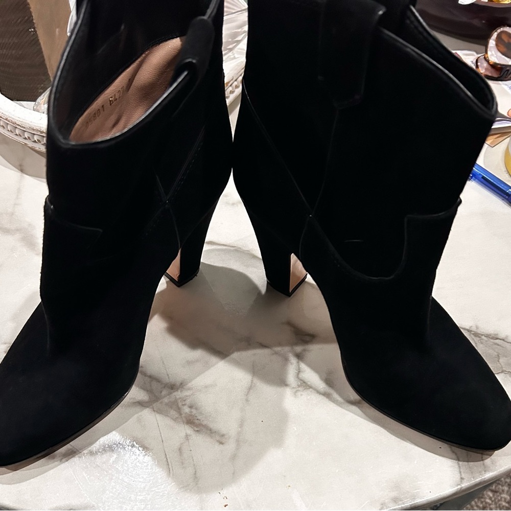 Gianvito Rossi- Milano black Booties
